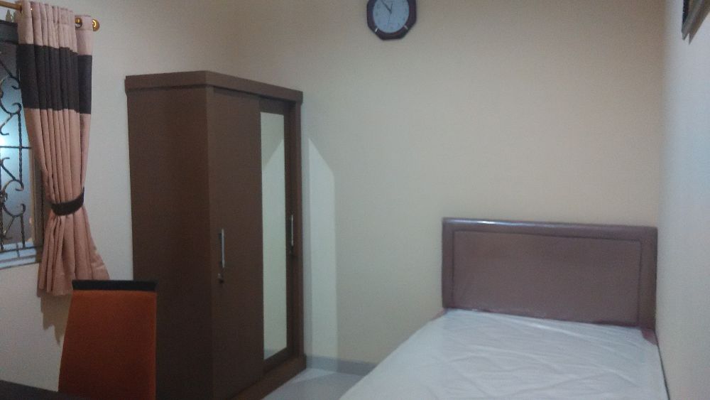 f. KAMAR BAWAH