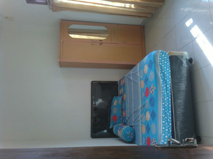 kamar kostan