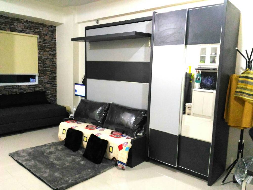 From Door-1-night