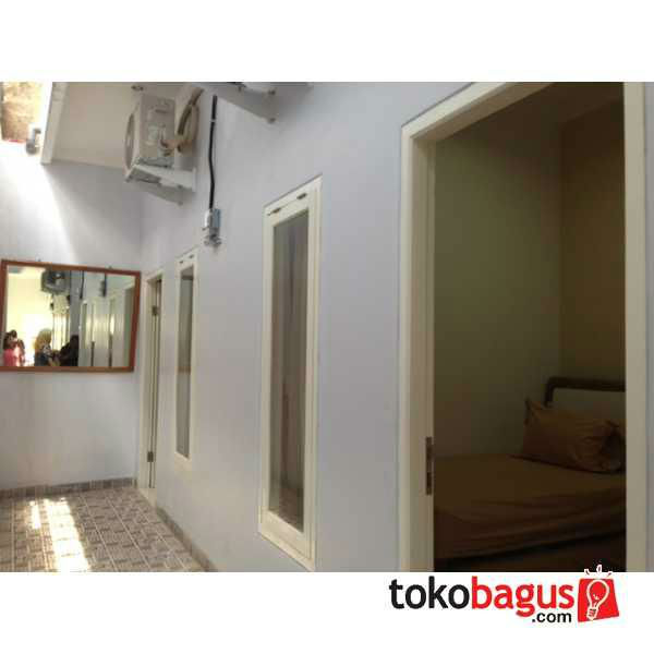 RUMAH KOS JL. BENDA ,PANGLIMA POLIM - Kost Jakarta Selatan